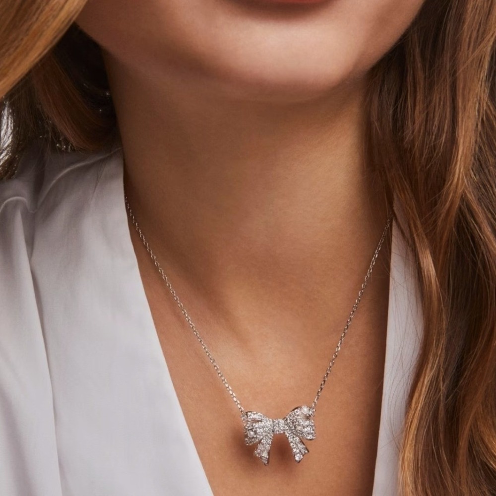 Kendra Scott Silver Pave Crystal Bow Pendant Necklace with Pearl Accents New - Picture 2 of 10